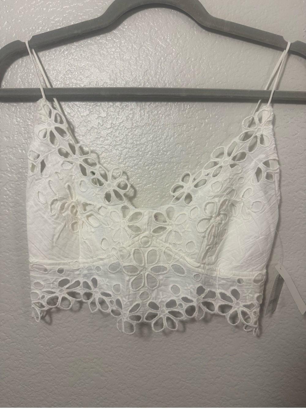 Intimately by Free People FP One White Floral Lace Cropped Cami Bralette - Picture 4 of 16